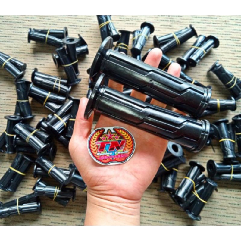 Bao tay nắm Daytona V2 kèm gù nhôm CNC