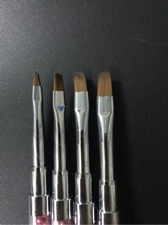 Cọ gel cán đá
