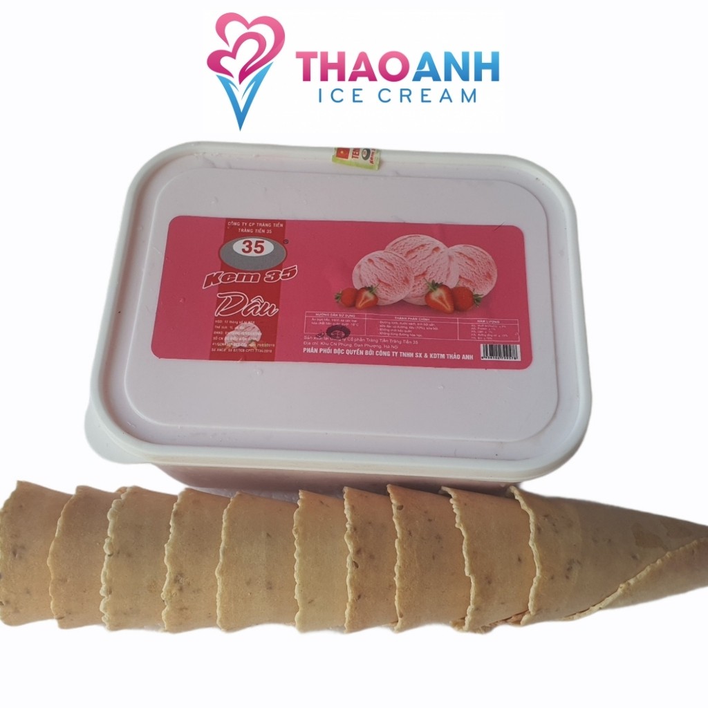 Kem Tràng Tiền 35, kem hộp vị Dâu hộp 1lít - Tặng kèm 10 ốc quế [Hà Nội - Giao nhanh 30 phút Nowship & Grab] - Thảo Anh