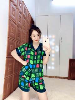 Bộ lụa satin Đùi hoạ tiết Ô