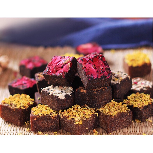 Hộp trà đường đen ngũ vị (400gram - 20 viên) | BigBuy360 - bigbuy360.vn