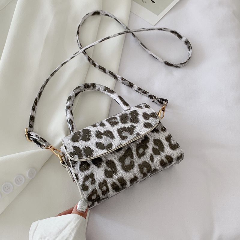 Túi Đeo Chéo Một Bên Vai Dáng Vuông Nhỏ Dập Nổi Họa Tiết Đá Cổ Điển Thời Trang Mùa Hè Hàn Quốc 2020 FF4033