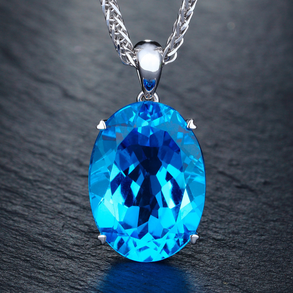 Dây Chuyền Mặt Đá Topaz Xanh Sang Trọng