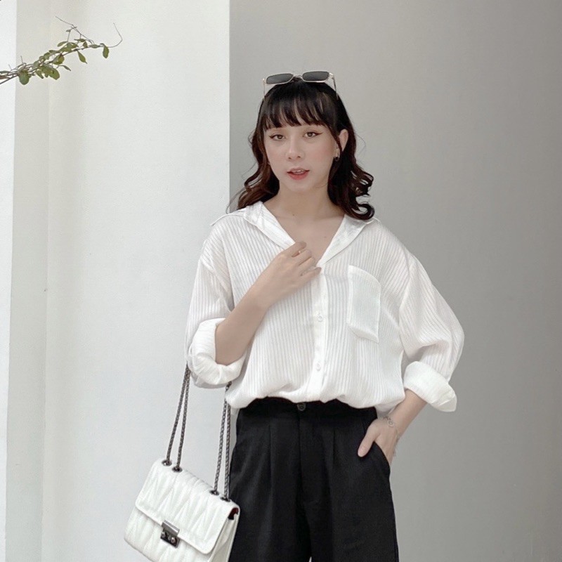 Sơ mi tay dài 1 túi trước vạt bầu  Ulzzang thời trang nữ Fmstyle Saigon 21SU04N162702