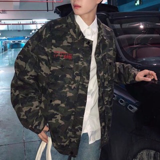Áo khoác camo thêu