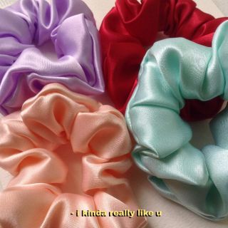 Dây cột tóc Scrunchies phi bóng (satin)
