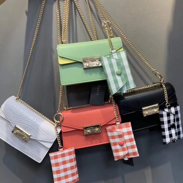 Túi đeo chép tặng kèm ví xinh