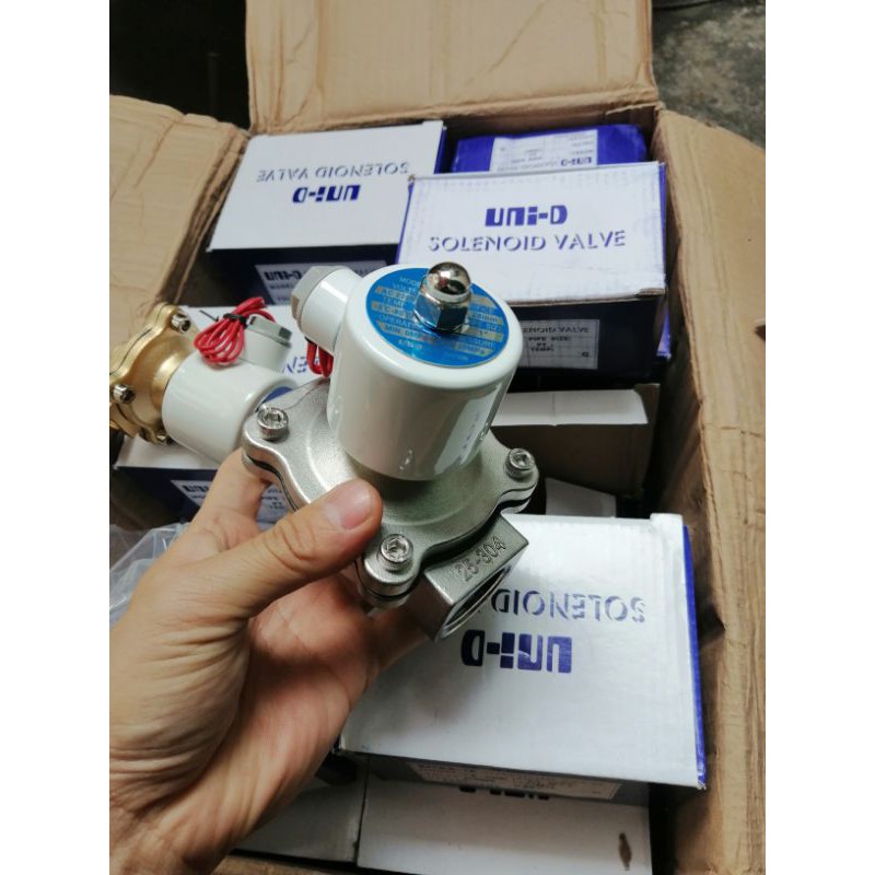 Van điện từ thường đóng inox 304 dùng trong môi trường nước, hóa chất