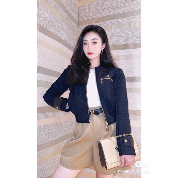 Áo khoác cao cấp vải phối da logo Louis Vuitton LV cao cấp trẻ trung phong cách