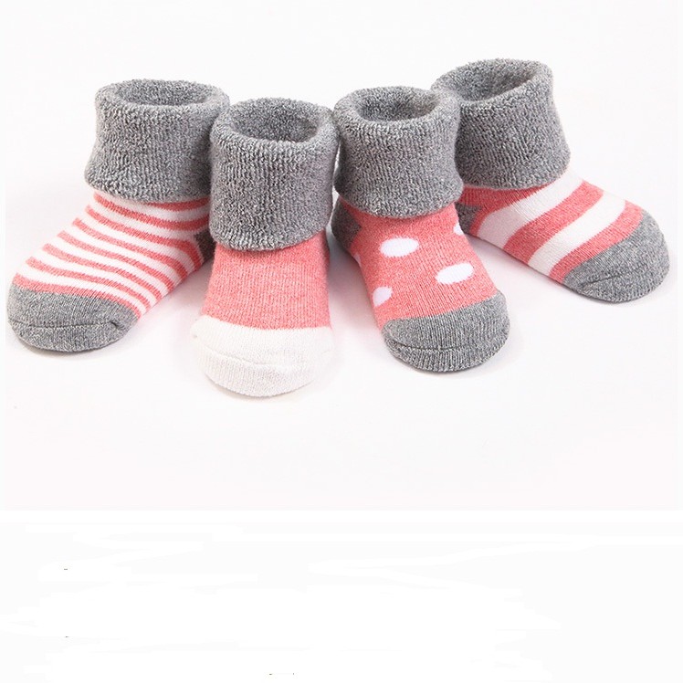 Set 5 đôi tất xù dày dặn siêu ấm cho bé 1-2 tuổi