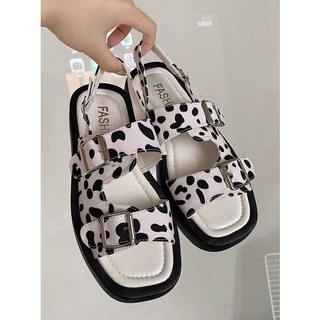 Dép sandal nữ độn đế 4cm thời trang hình bò sữa