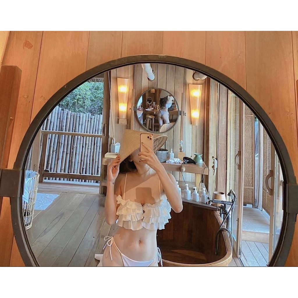 Áo 2 Dây Croptop Bèo 4 Tầng Nút Gỗ (TRẮNG) | BigBuy360 - bigbuy360.vn