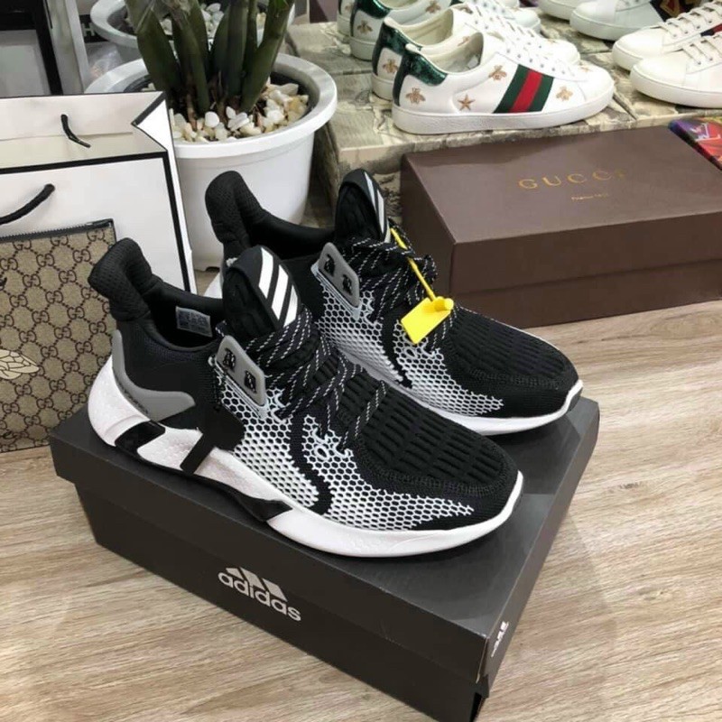 Giày AlphaBounce sneaker thể thao trắng đen mới 2021