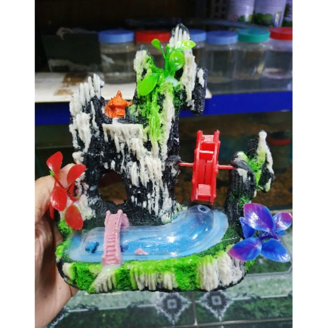 CẢNH NÚI CÓ BÁNH QUAY TRANG TRÍ HỒ CÁ NON BỘ 15x6x15cm