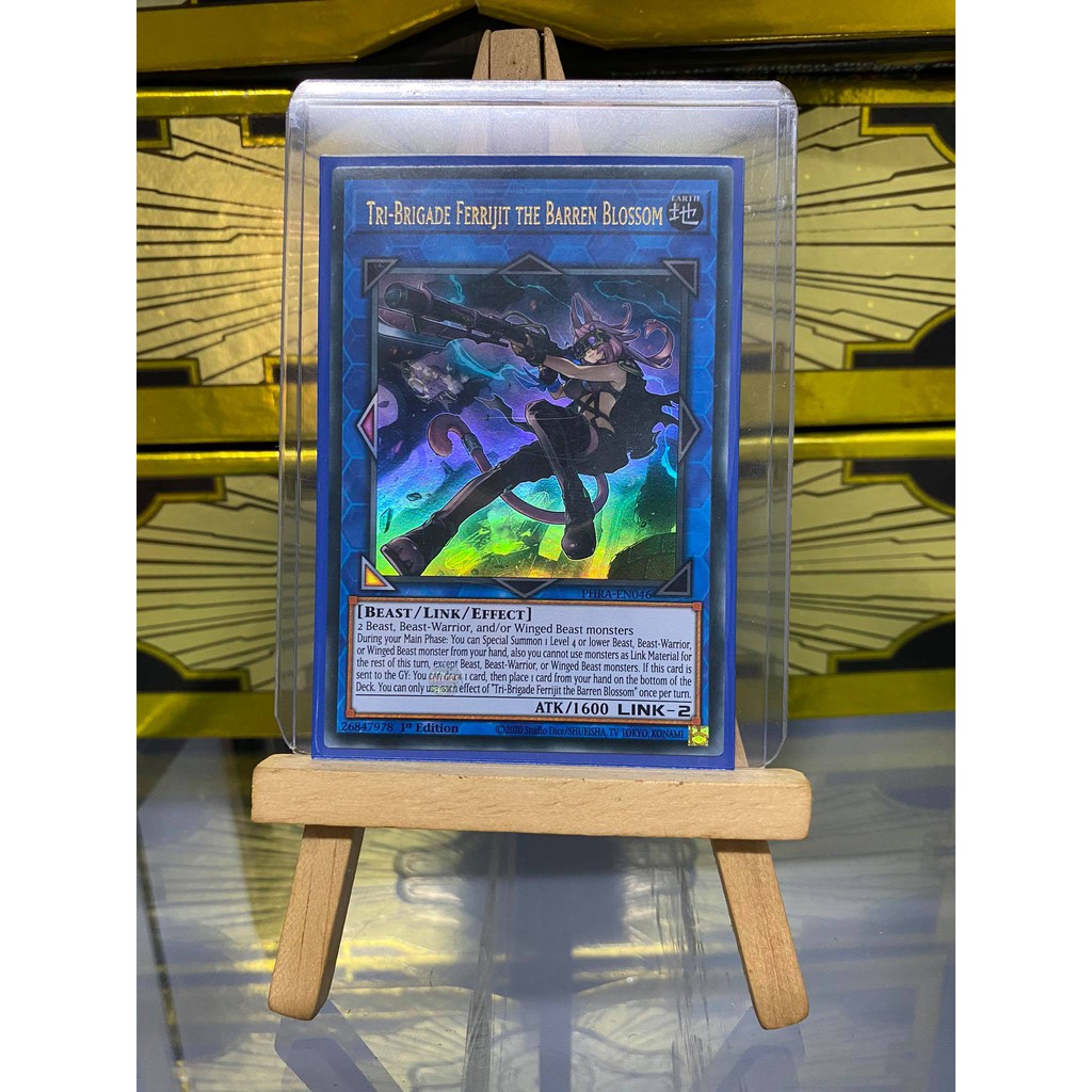 Lá bài thẻ bài Tri-Brigade Ferrijit the Barren Blossom - Ultra Secret Rare - Tặng bọc bài nhựa