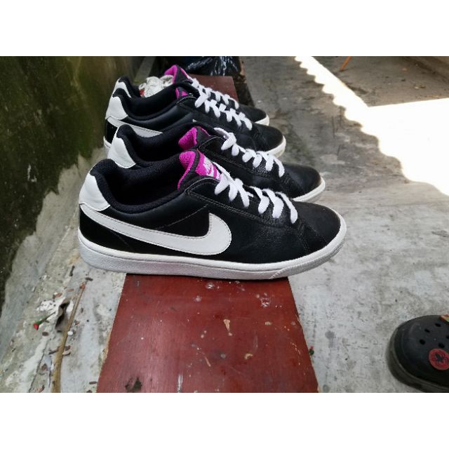Giày nike chính hãng 2hand còn rất mới, cho chị em những bước đi êm ái . 11.11 ..!