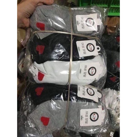 Tất tim cổ ngắn