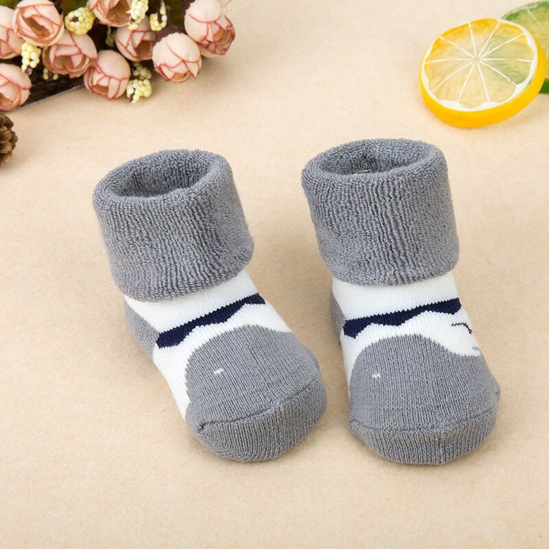 Vớ cotton mềm mại họa tiết hoạt hình đáng yêu cho bé