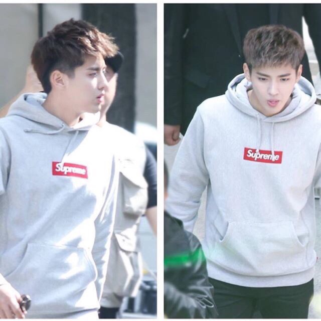 Áo khoác nỉ chui nam nữ thêu chữ sup - size nhỏ | BigBuy360 - bigbuy360.vn