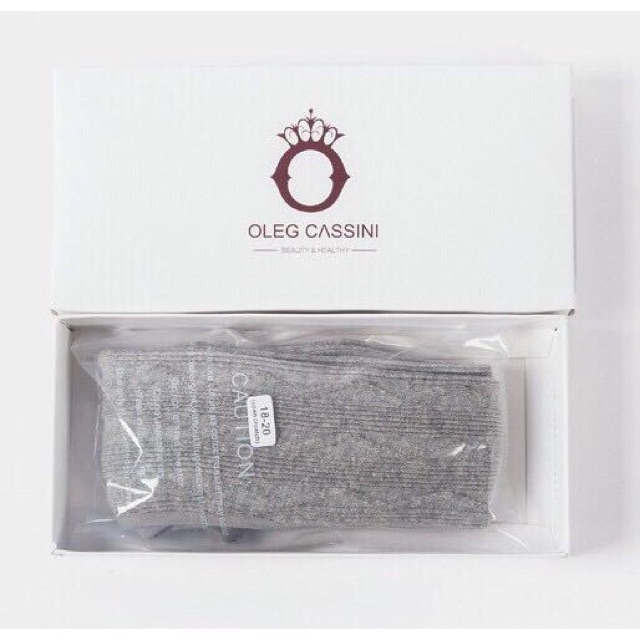 Quần tất bé gái