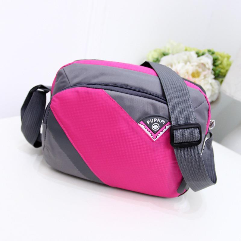 Túi Đeo Chéo Bằng Nylon Chống Nước Đa Năng Phong Cách Mới Cho Nữ