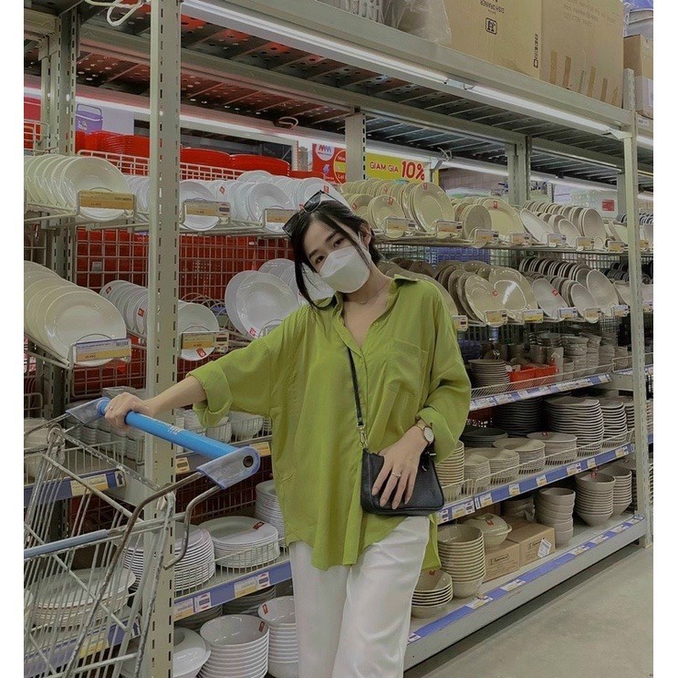 Sét áo sơ mi xanh cốm kèm quần ống rộng trắng- bộ đồ nữ hàn quốc áo chất lụa quần chất tuyết mưa lưng cao ulzzang