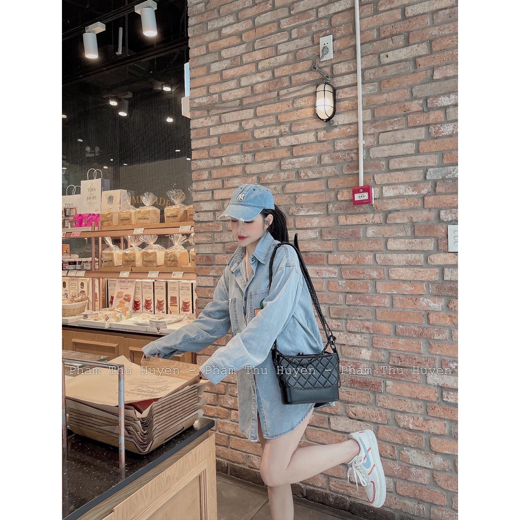 Một Em Sơ Mi Denim Wei Không Thể Thiếu Trong Tủ Đồ- Shop Huyền Bé Ảnh Thật Tự Chụp