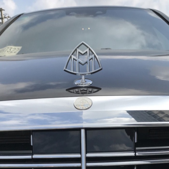 Sản Phẩm Logo Maybach nắp capo đầu xe ô tô, dùng độ cho xe Mercedes cao cấp: Mã MB2669 ..