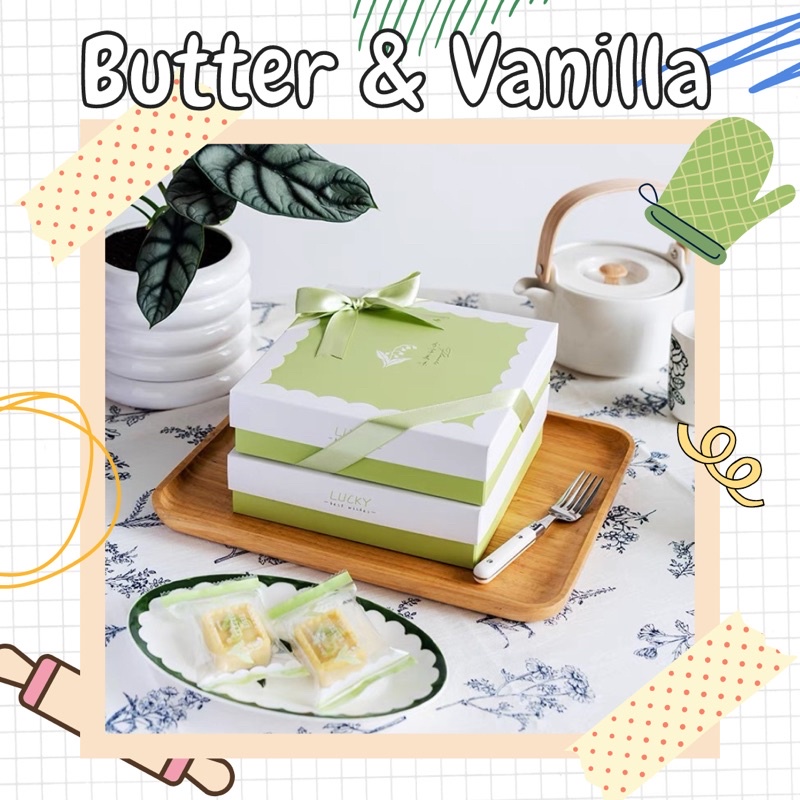 Hộp Giấy Vuông Tulip Xanh Pastel Nơ Lụa