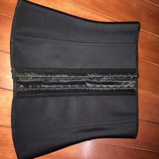 Gen đai latex nịt bụng 9 xương