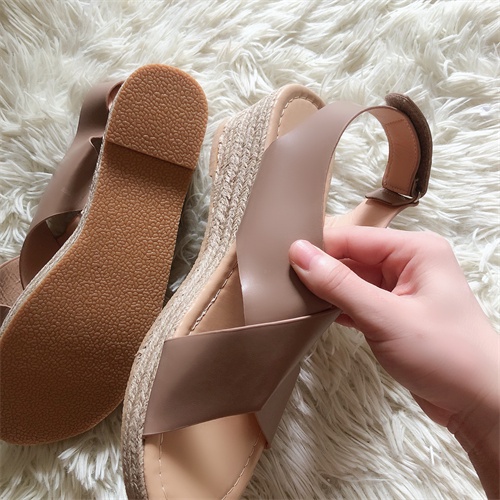 Giày Da Đế Xuồng 2.56 Inch Size Lớn 35-43 Phong Cách Cho Nữ