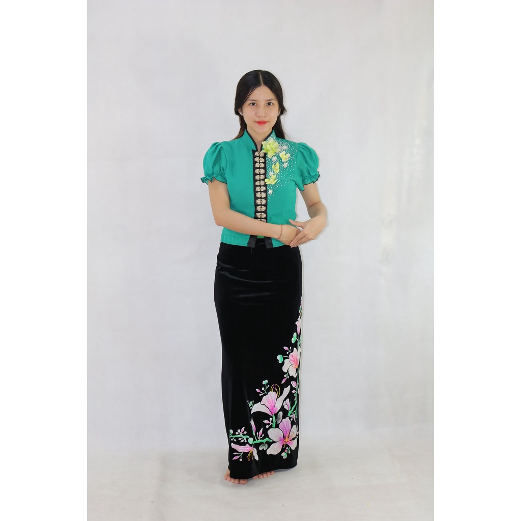 Trang Phục Dân Tộc Thái Nữ Nhiều Màu