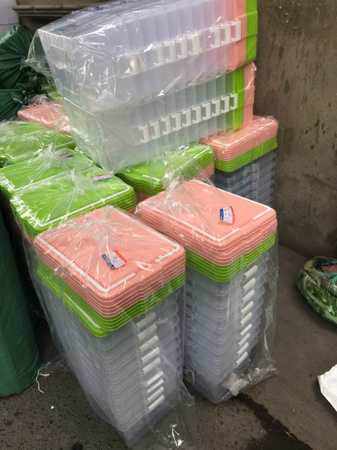 Hộp lạnh 2 quai đại ( 33 x 25 x 17 cm) nhựa Việt Nhật