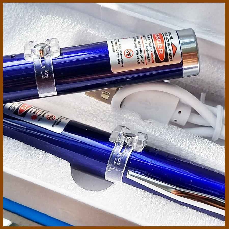 Bút Laze Laser Mini Sạc Cáp USB Tia Xanh Lá Vỏ Xanh Dương 9cm