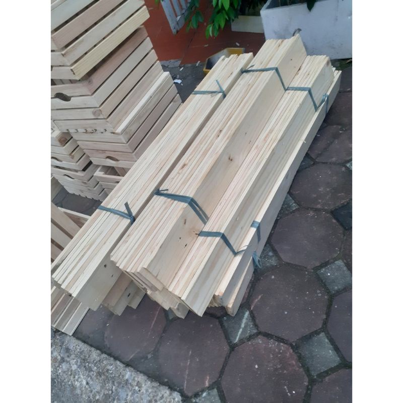 Nan pallet 9,5cmx1m2 dày 15mm bào láng 4 mặt đẹp