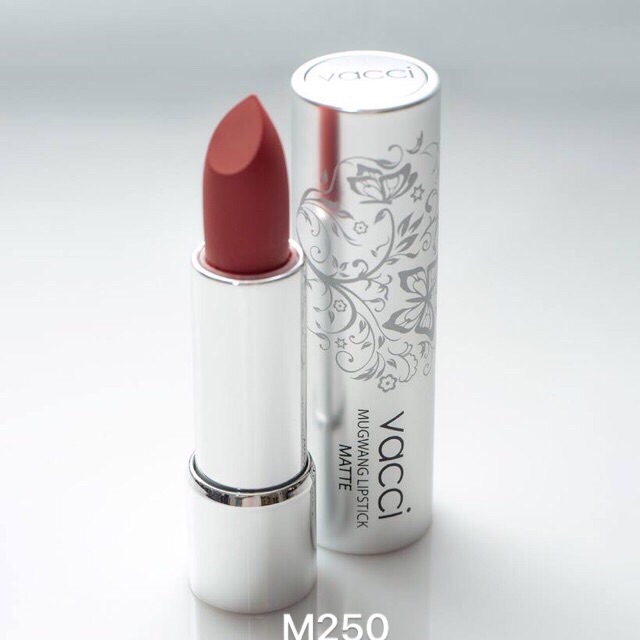 VACCI - SON LÌ CAO CẤP THẾ HỆ MỚI LÂU PHAI - VACCI MUGWANG MATTE LIPSTICK