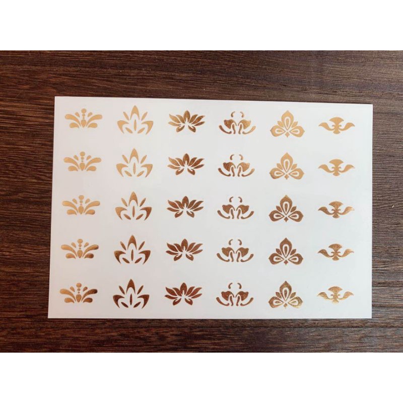 Chu sa dán trán màu vàng, bạc lấp lánh tấm to 30-32 hình