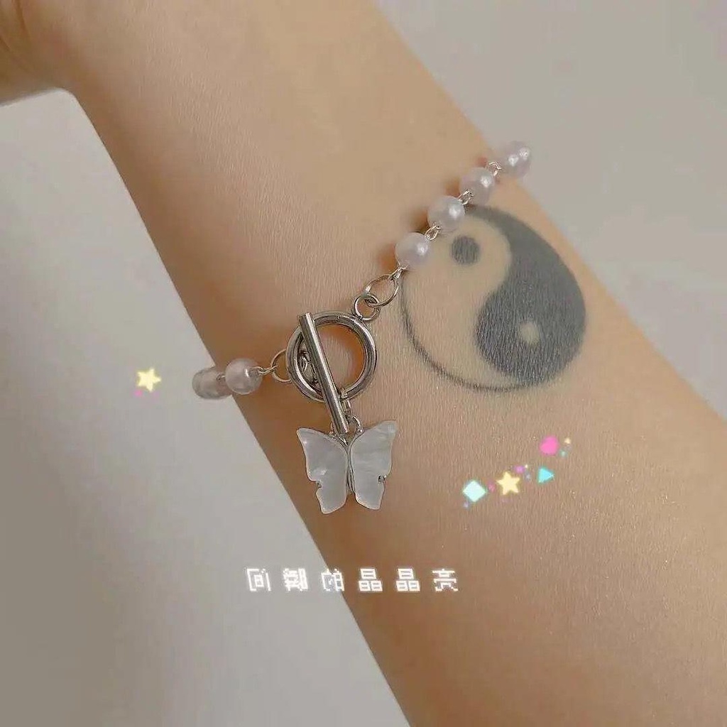 Vòng Đeo Tay Đính Ngọc Trai Hình Bướm Phong Cách Cổ Điển Cho Nữ