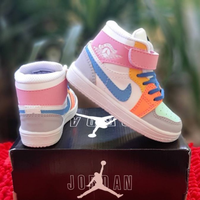 Giày Thể Thao Nike Air Jordan 1 Cổ Cao Thời Trang Cho Nữ