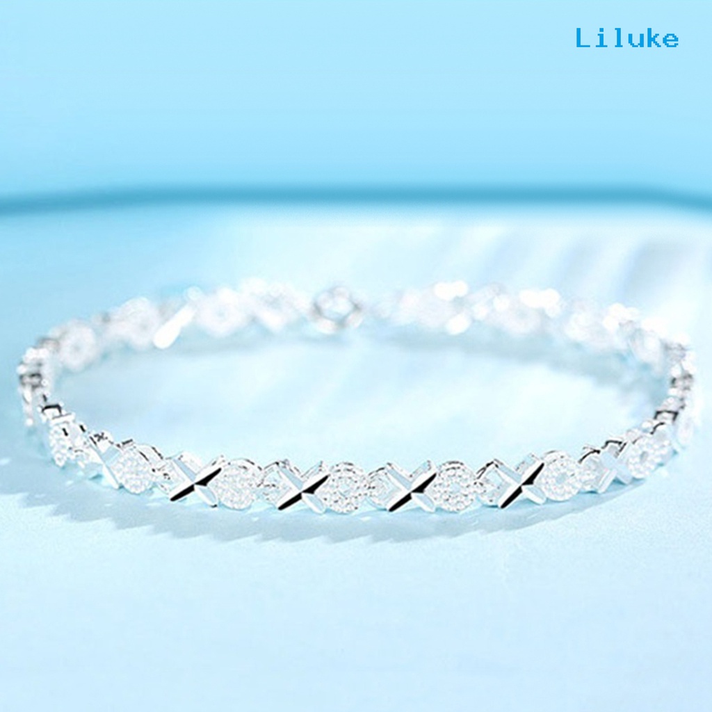 Vòng Tay Hợp Kim Mạ Bạc Kiểu Dáng Tinh Tế Thời Trang Cho Nữ