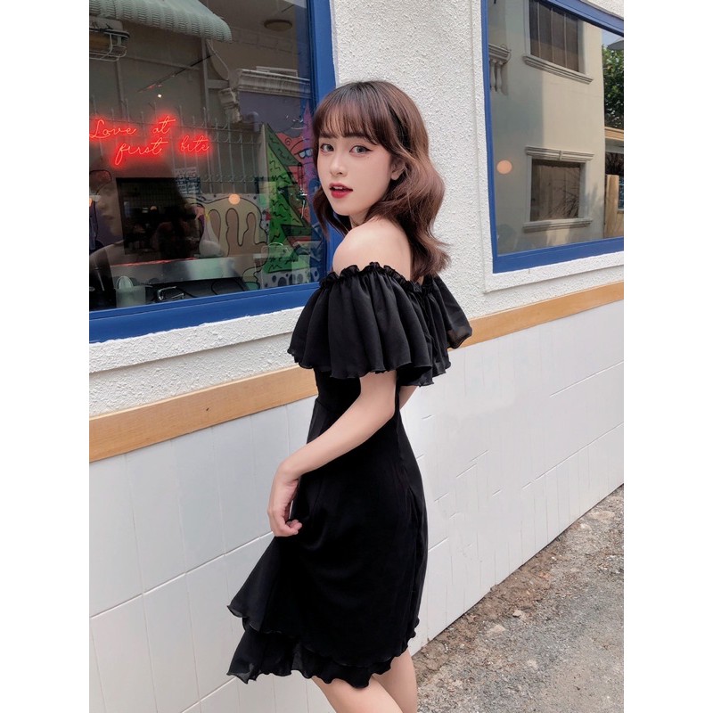 Đầm trễ vai lía trễ vai - màu trắng-màu đen | BigBuy360 - bigbuy360.vn