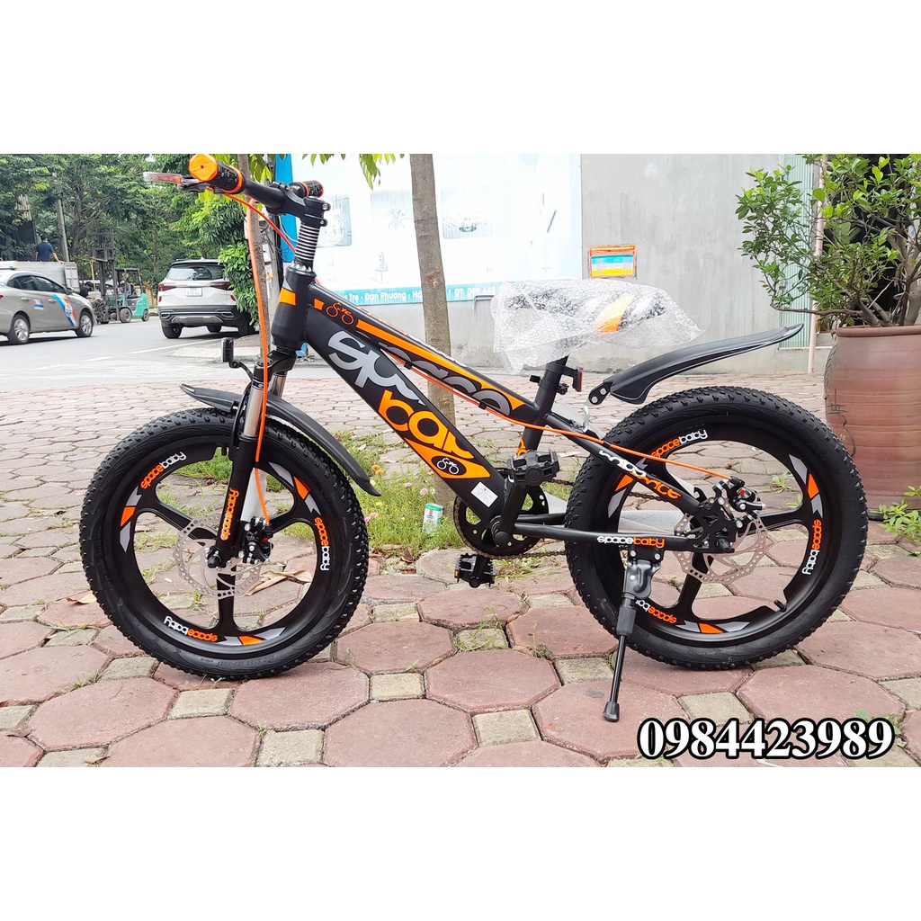Xe đạp thể thao địa hình vành đúc chính hãng Space-size 18 - 20 - 22 inch mẫu mới nhất cho trẻ từ 6 - 12 tuổi.