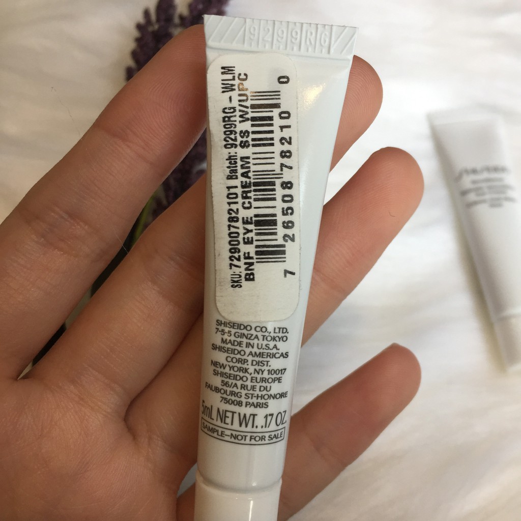 Kem dưỡng mắt Shiseido Benefiance Wrinkle Smoothing Eye Cream - 5ml | BigBuy360 - bigbuy360.vn