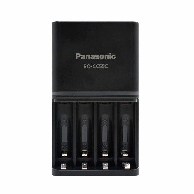 Bộ sạc nhanh thông minh Panasonic CC55C Smart &amp; Quick Charger + 4 pin AA Eneloop 2550mAh