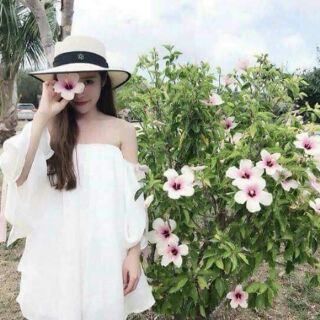 Váy trễ vai nơ tay