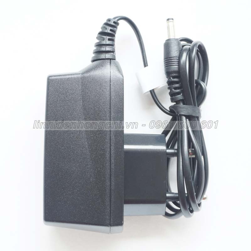 Sạc điện thoại Nokia đầu Lớn chui tròn To