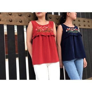Áo kiểu nữ thêu hoa sát nách