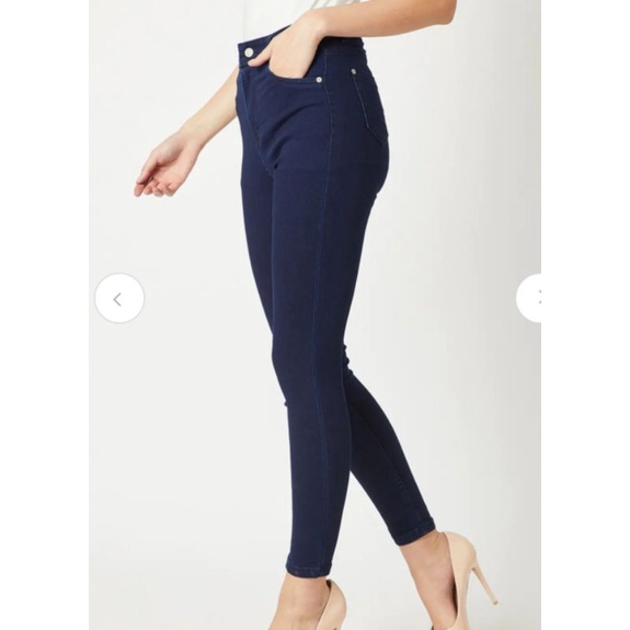 Quần jeans ôm