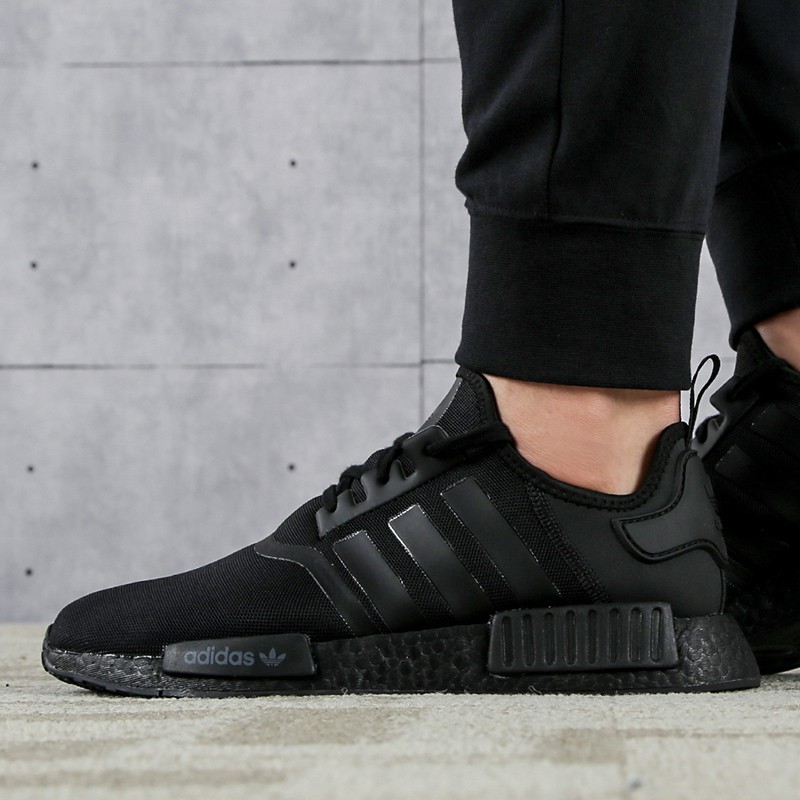 Giày thể thao Adidas Nmd R1 S31508 chính hãng màu đen thời trang năng động