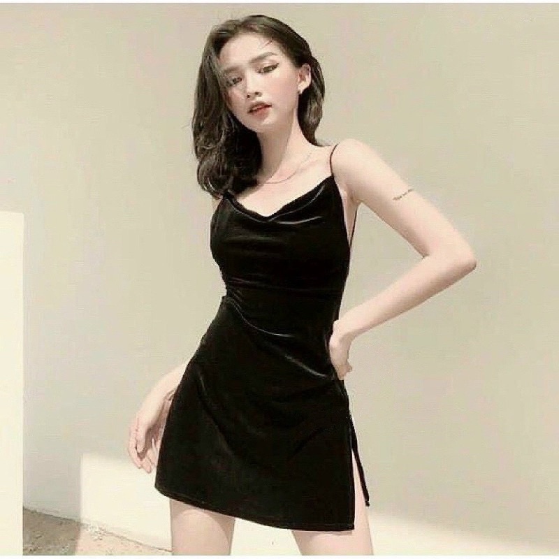 Đầm nhung hở lưng xẻ tà_cachuashophcm